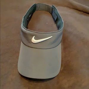 nike visor